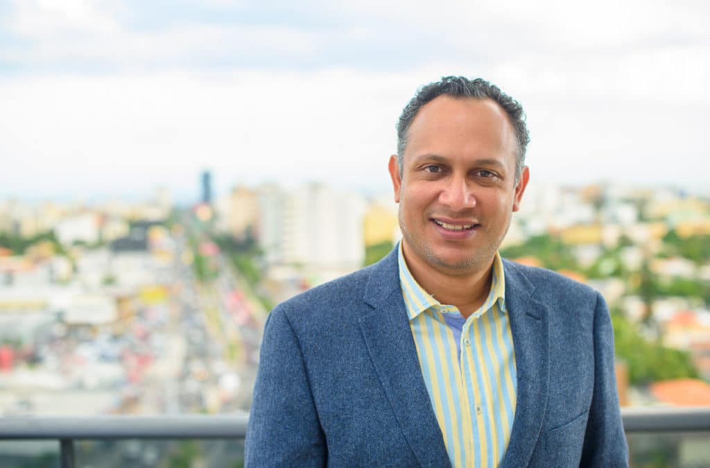 Hjalmar Decena Orozco, el hombre detrás del Skyline de Santo Domingo