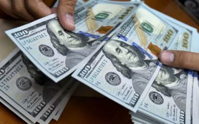 Las acciones se recuperan de las grandes pérdidas por la esperanza de la ayuda económica de EE. UU.