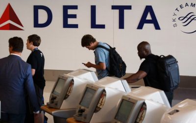Aumento de casos de Covid-19 en tripulaciones generó caos en dos aerolíneas