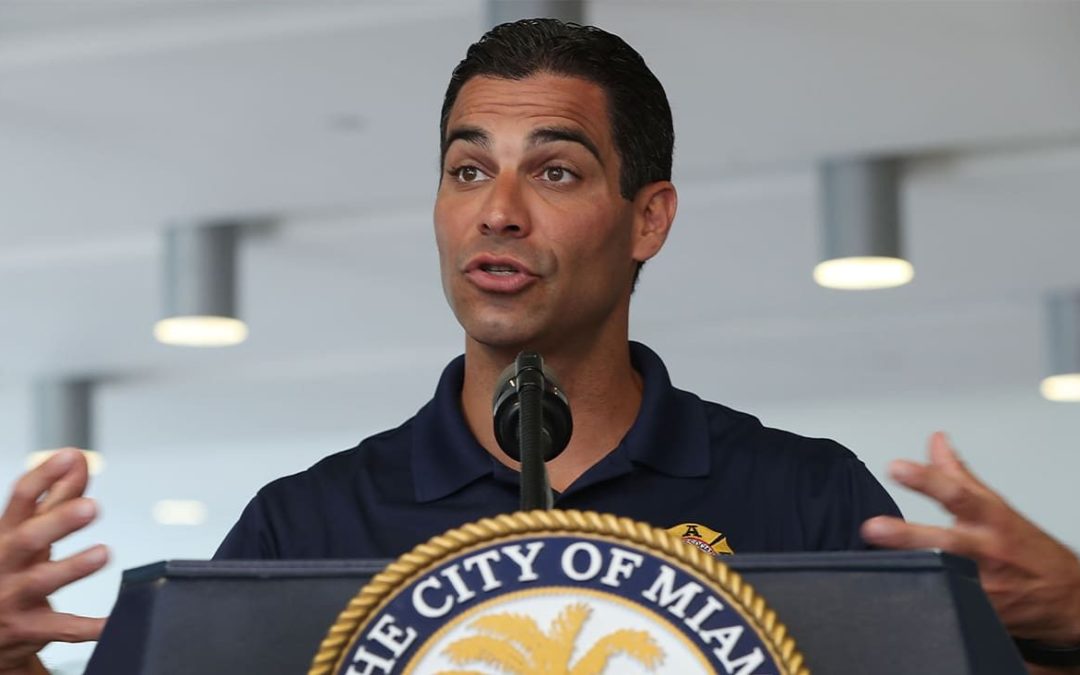 Francis Suárez asegura que aún recibe su salario en Bitcoin