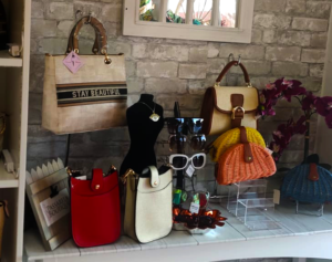Tienda de ropa de mujer a la venta en Miami