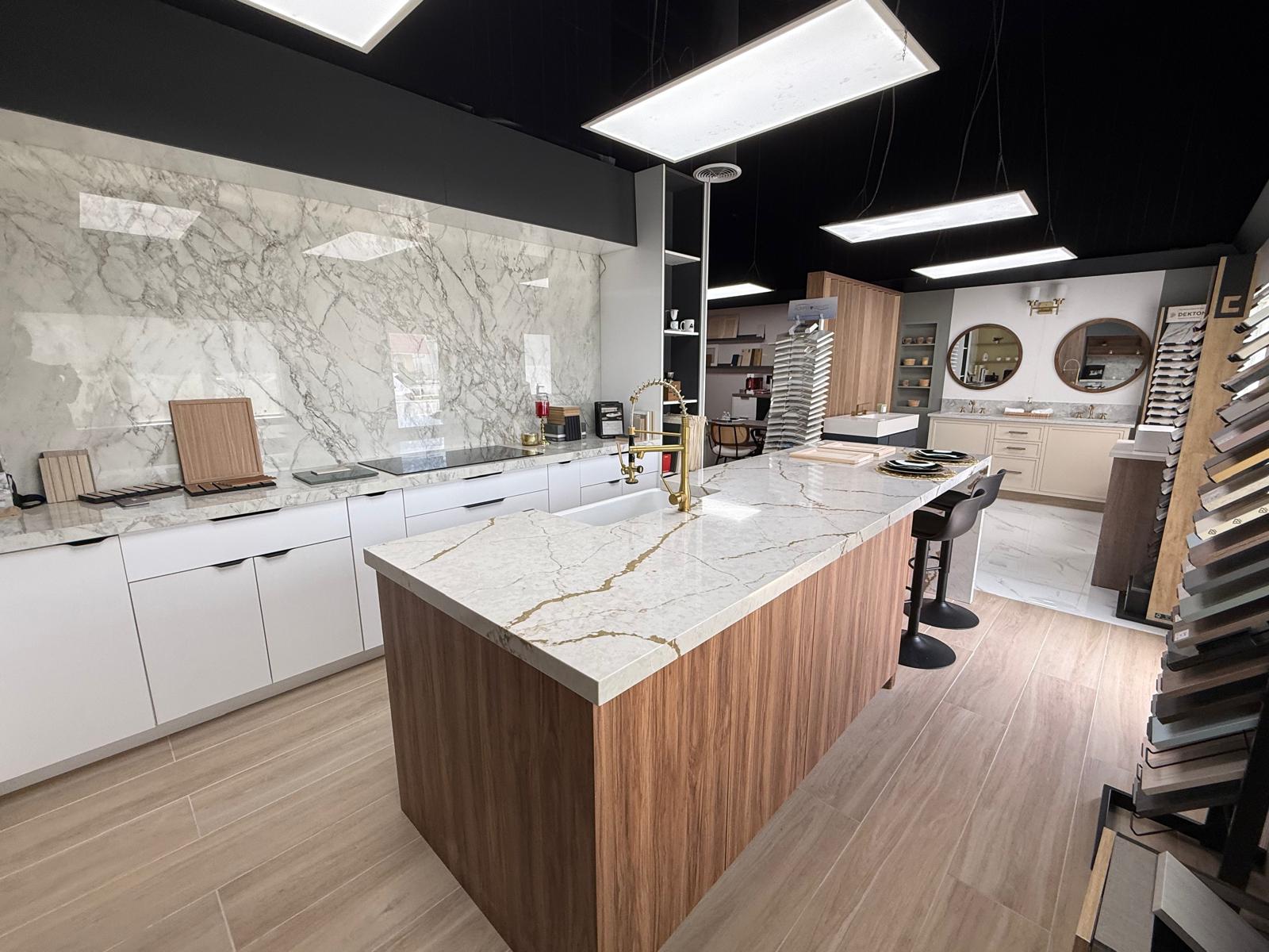 Fábrica de Gabinetes con Propiedad Incluida